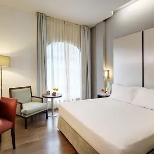 מלון Sercotel Coliseo ****